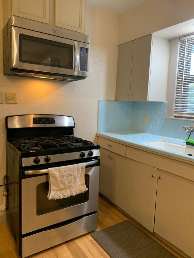 125-#4 Downtown Cozy Upstairs One Bedroom Apt 샌안토니오 외부 사진