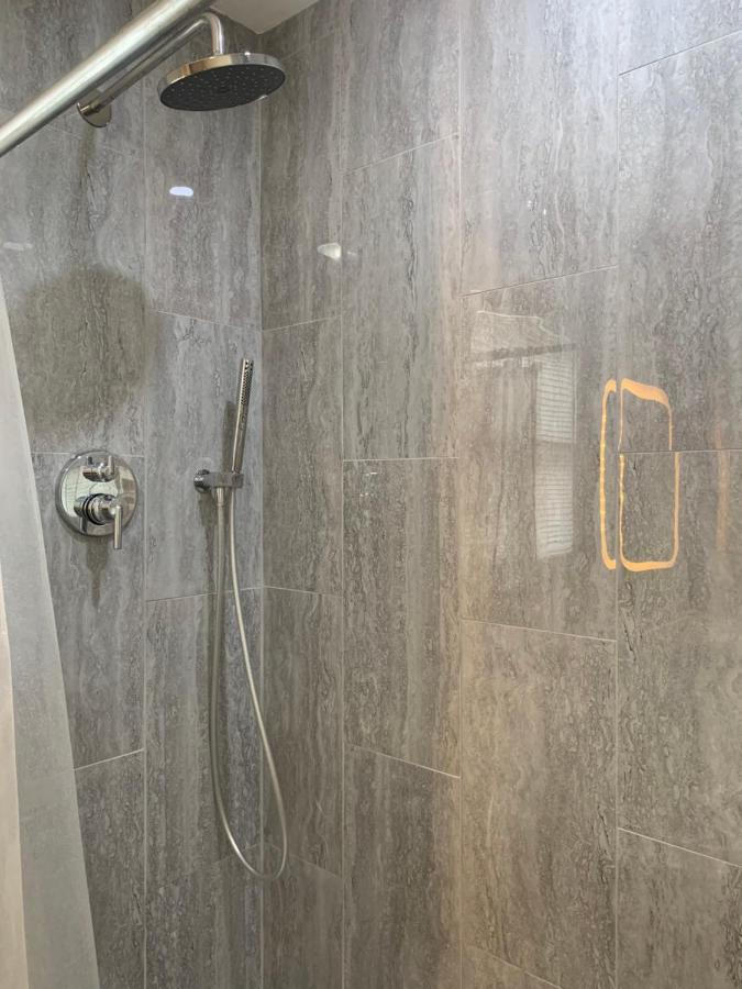 125-#4 Downtown Cozy Upstairs One Bedroom Apt 샌안토니오 외부 사진