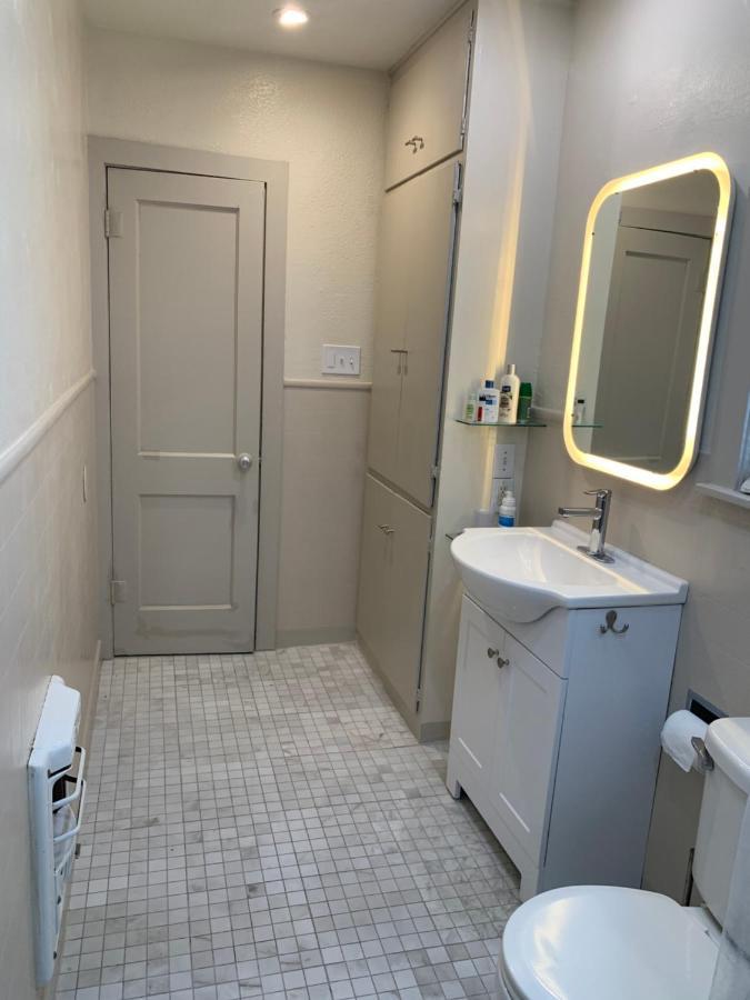 125-#4 Downtown Cozy Upstairs One Bedroom Apt 샌안토니오 외부 사진
