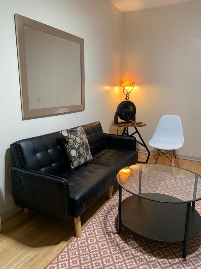 125-#4 Downtown Cozy Upstairs One Bedroom Apt 샌안토니오 외부 사진
